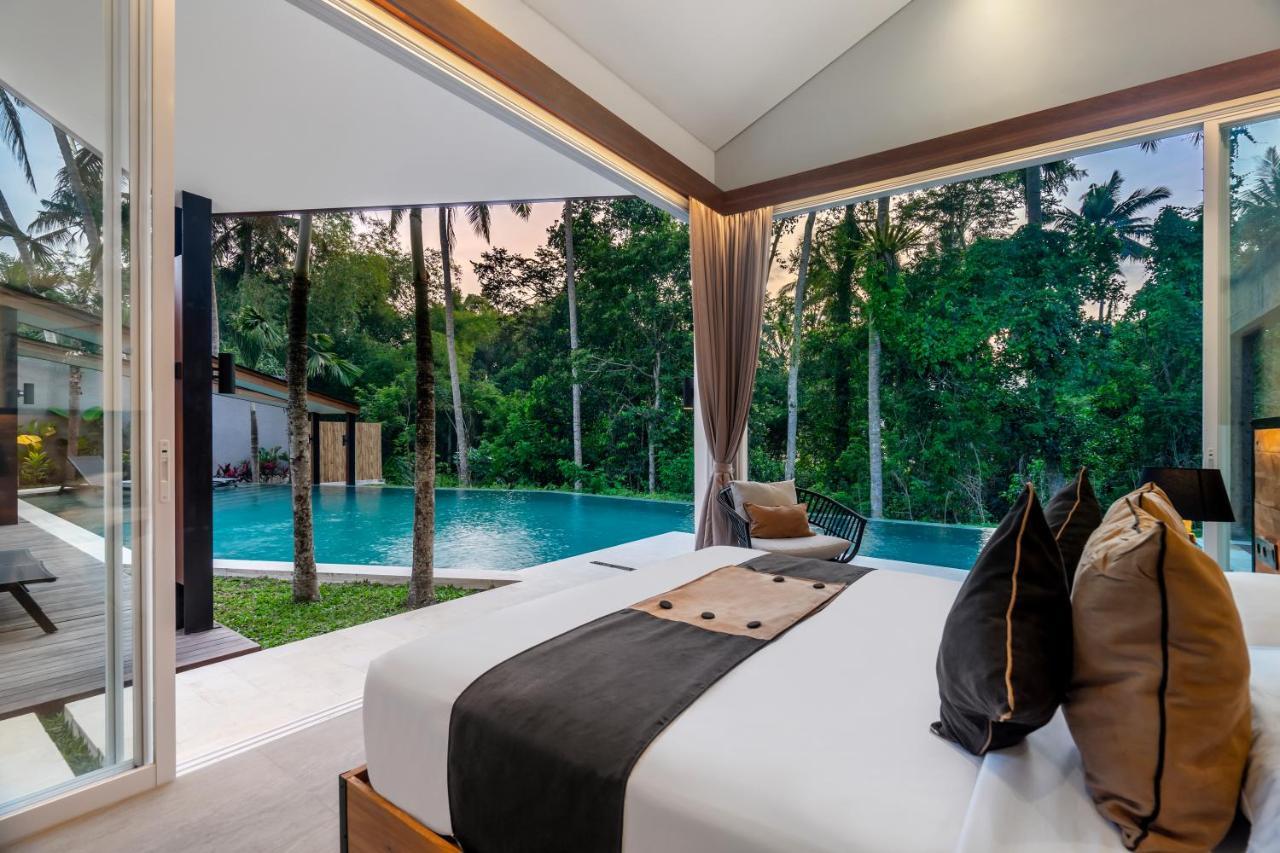 Crazy Roof Villa Ubud